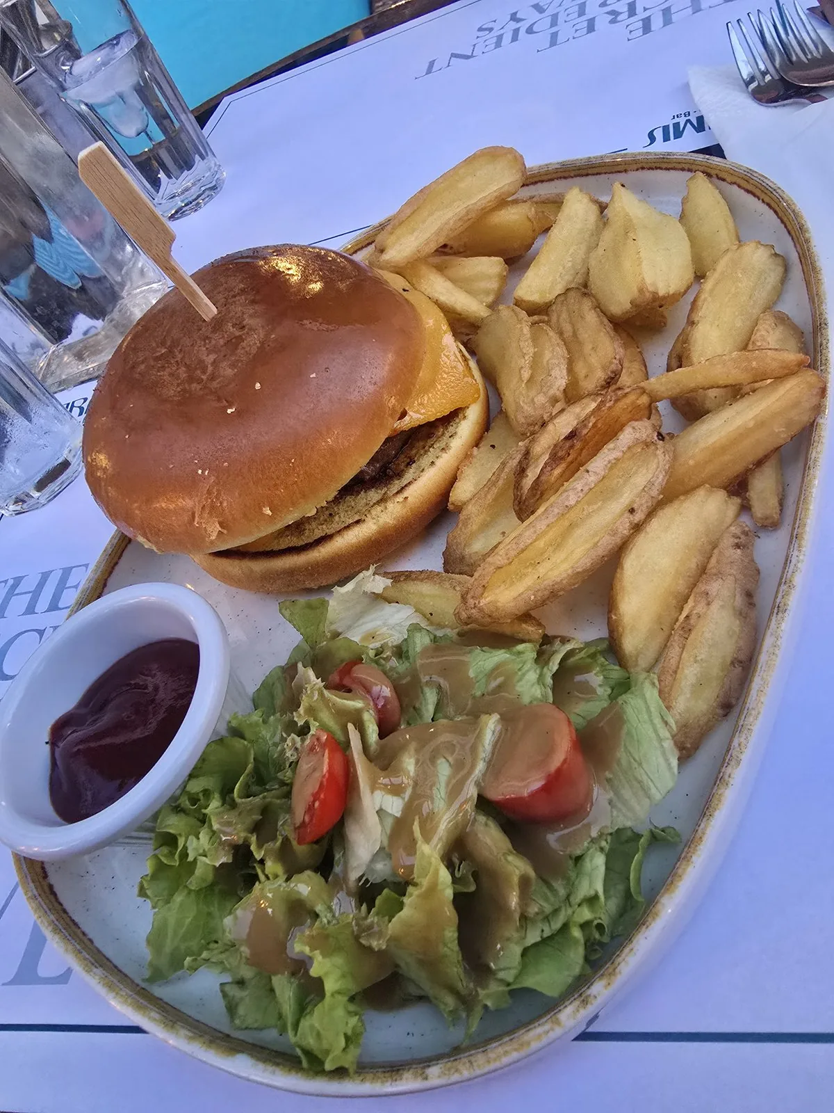 Burger Aramis
